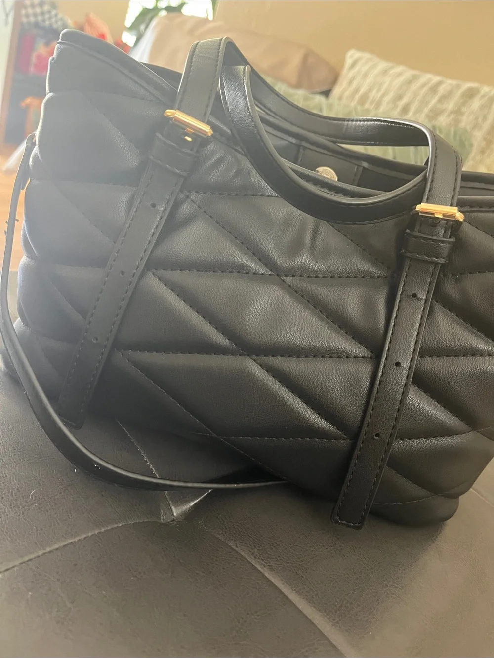 Nine West stylish quilted